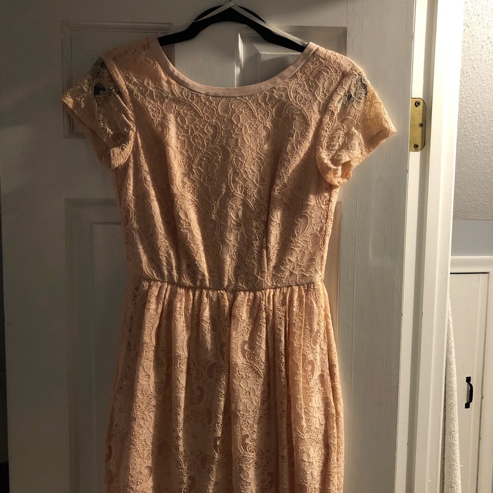 Lace blush colored mini dress H&M size 4